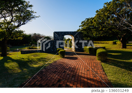 沖縄で見つけた南国の豊かな自然と文化を感じる風景 136031249