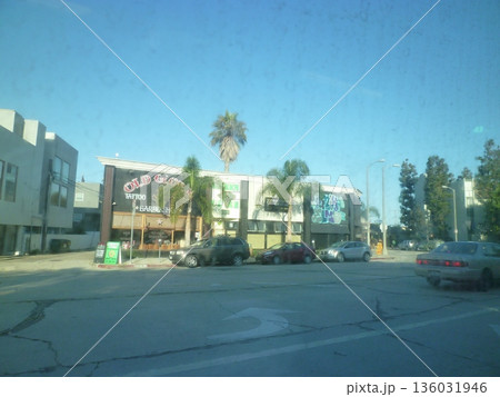 ロサンゼルスの街並み 136031946