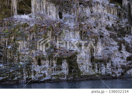 三十槌の氷柱 136032154