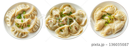 Steamed mandu dumplings placed in circular pattern on ceramic plate, isolated on white transparent background 136035087