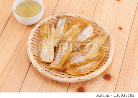 美味しそうな干し芋 美味しそうな干し芋 136035582