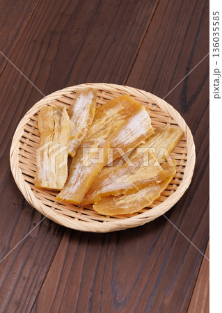 美味しそうな干し芋 美味しそうな干し芋 136035585