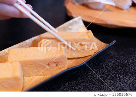 玉子焼き 136036676