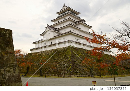 会津若松市 鶴ヶ城址公園 136037233