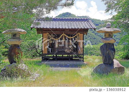 熊倉春日神社（安曇野） 136038912