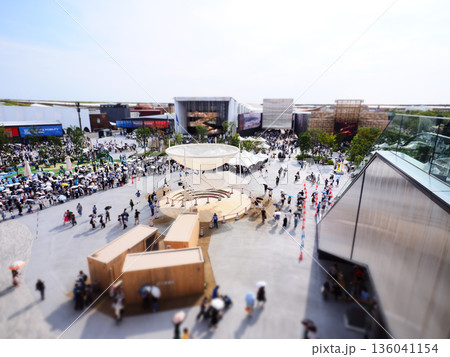 2025年大阪・関西万博　光の広場 136041154