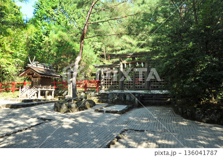 奈良　檜原神社 136041787