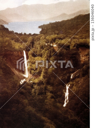 古写真 1953-1954年 日光 中禅寺湖と華厳滝のパノラマ 古写真 1953-1954年 日光 中禅寺湖と華厳滝のパノラマ 136046040