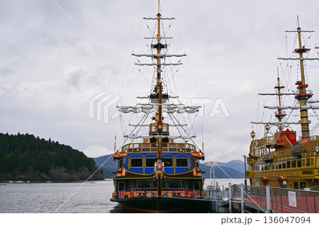 芦ノ湖の遊覧船 芦ノ湖の遊覧船 136047094