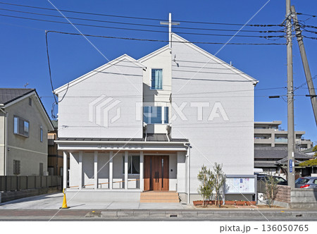 越谷散歩：越ケ谷福音自由教会　越谷市新越谷 136050765