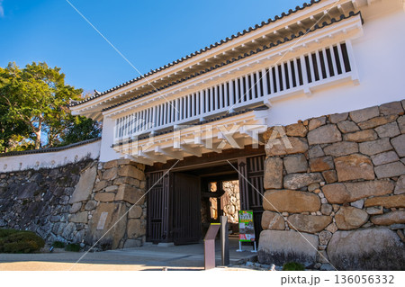 岡山市 岡山城（烏城公園）、櫓門 136056332