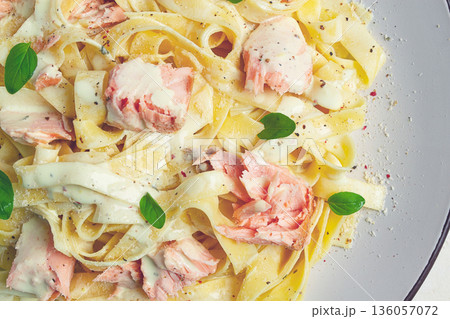 tagliatelle pasta, in cream sauce with salmon, homemade, no people, tagliatelle pasta, in cream sauce with salmon, homemade, no people, 136057072