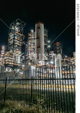 勿来IGCC発電所の工場夜景 勿来IGCC発電所の工場夜景 136061629
