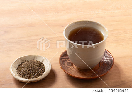 ほうじ茶 136063933