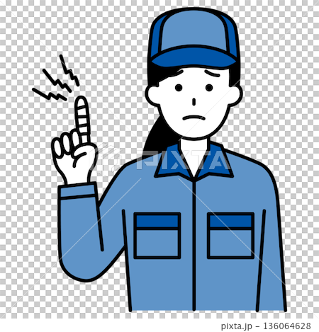 指を怪我しているつなぎ作業服の女性 136064628