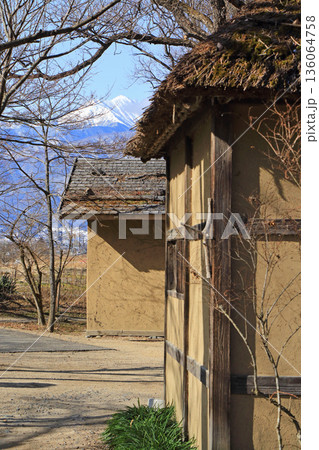 大王わさび農場 冬の水車小屋 大王わさび農場 冬の水車小屋 136064758