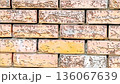 レンガの壁 136067639