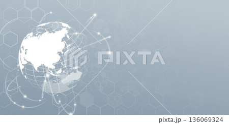 グローバルネットワークとデジタルテクノロジーのイメージ背景　バナー・広告向け横長ビジュアル 136069324