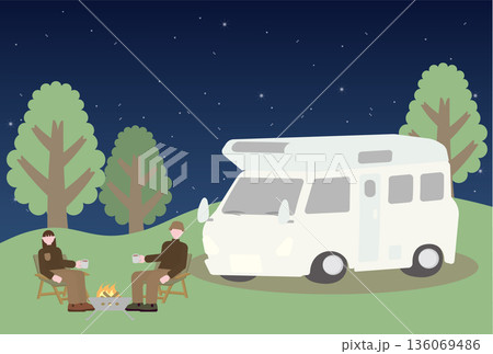 夜空の下で焚き火を楽しむ男女のイラスト 136069486