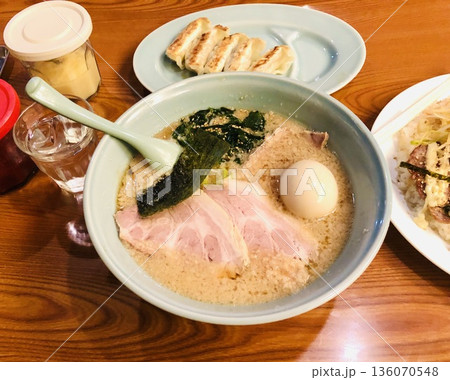 スタミナ給油がてら 背脂でオイル交換はいかがですか？ 136070548