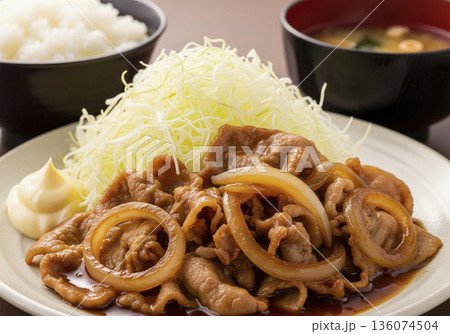 豚の生姜焼き 豚の生姜焼き 136074504