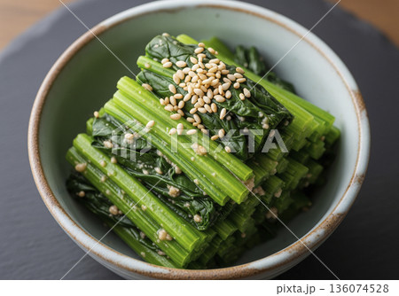 ほうれん草のおひたし 136074528