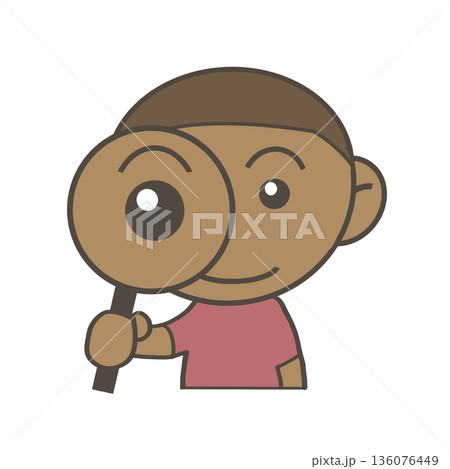 虫眼鏡を持った黒人の男の子 136076449