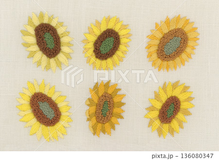 ひまわりの花 刺繍モチーフ 6個セット 夏の植物イラスト素材 ひまわりの花 刺繍モチーフ 6個セット 夏の植物イラスト素材 136080347