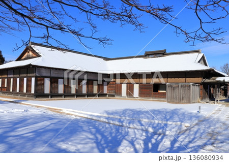 史跡 根城の広場 本丸跡の復元 日本100名城《青森》 史跡 根城の広場 本丸跡の復元 日本100名城《青森》 136080934