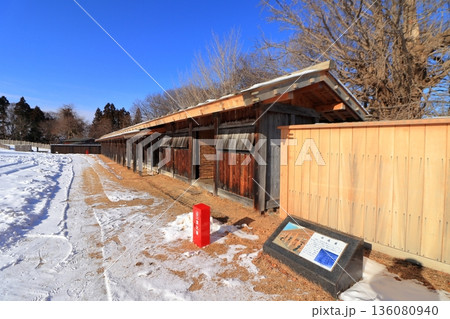 史跡 根城の広場 本丸跡の復元 日本100名城《青森》 史跡 根城の広場 本丸跡の復元 日本100名城《青森》 136080940