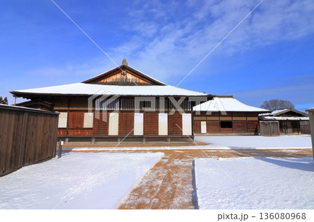 史跡 根城の広場 本丸跡の復元 日本100名城《青森》 史跡 根城の広場 本丸跡の復元 日本100名城《青森》 136080968