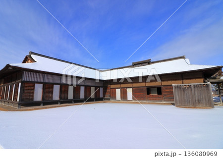 史跡 根城の広場 本丸跡の復元 日本100名城《青森》 史跡 根城の広場 本丸跡の復元 日本100名城《青森》 136080969