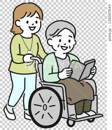 一位坐在輪椅上的女士和一位護理人員 一位坐在輪椅上的女士和一位護理人員 136087644