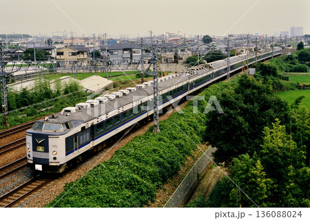 2007年 東海道線を走る583系金光臨10両 2007年 東海道線を走る583系金光臨10両 136088024