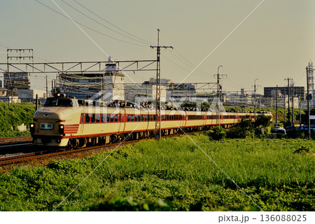 2007年 東海道線を走る489系星稜高校甲子園臨 2007年 東海道線を走る489系星稜高校甲子園臨 136088025