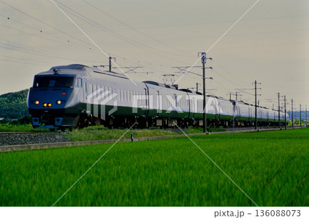 2007年 鹿児島本線を走る787系特急有明・リレーつばめ 2007年 鹿児島本線を走る787系特急有明・リレーつばめ 136088073