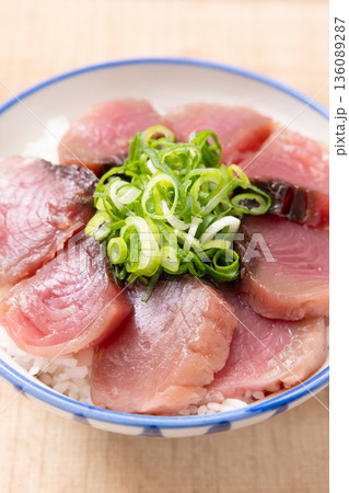 おいしい鰹丼 136089287