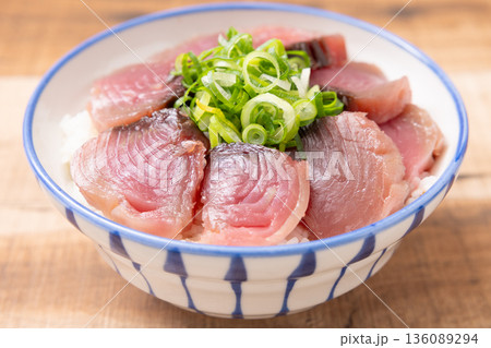 おいしい鰹丼 136089294