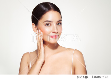 Portrait beautiful young woman with clean fresh skin 136089678