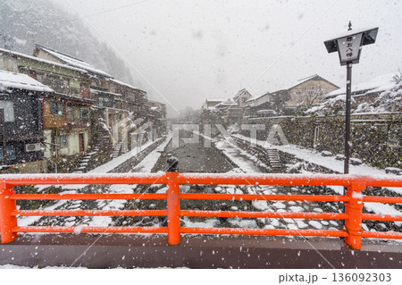 郡上八幡　冬　（岐阜県） 136092303