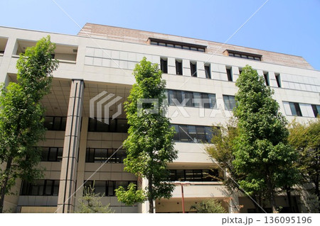 香川県立高松高等学校 136095196