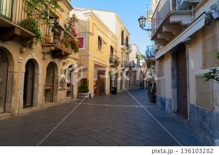 Taormina old town square, Sicily Italy 136103282