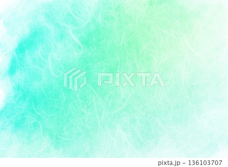 水色の和紙に青い水彩模様 136103707