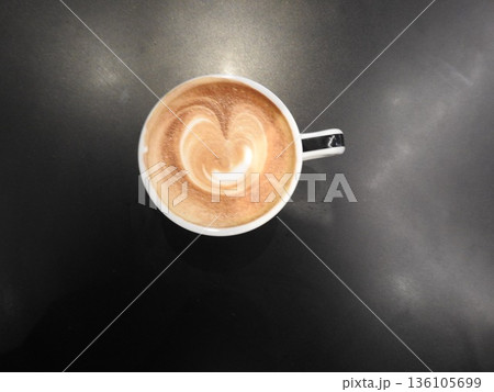 カプチーノ 136105699