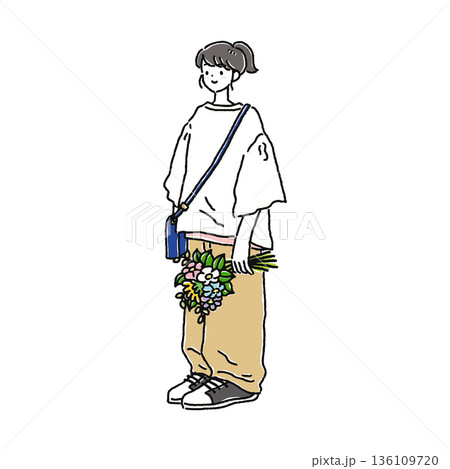 花束を持ったナチュラルコーデの女性 花束を持ったナチュラルコーデの女性 136109720