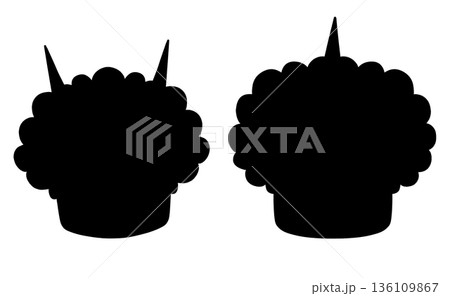 赤鬼と青鬼　シルエット 136109867