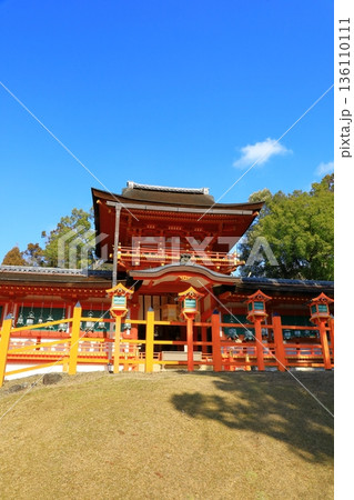 世界遺産　春日大社　中門・御廊 136110111