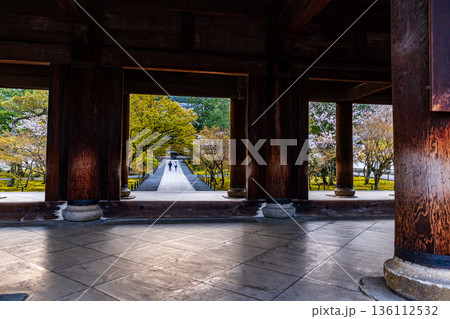 京都府南禅寺 桜のある風景 京都府南禅寺 桜のある風景 136112532