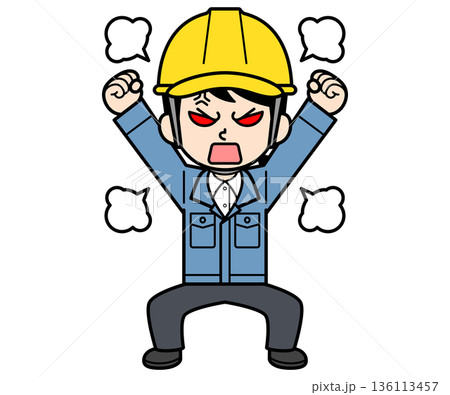 激怒するヘルメットをかぶった現場監督の女性 136113457