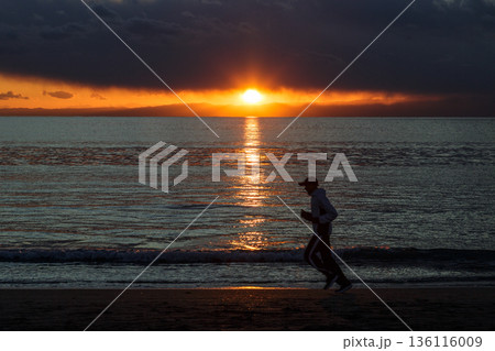 逗子海岸夕景 136116009